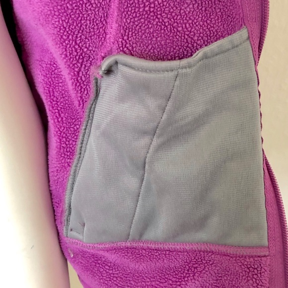 The North Face Zip Up Fleece Jacket - Picture 5 of 8